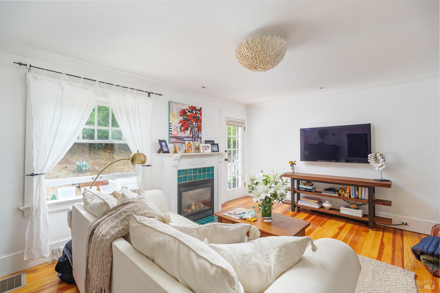 Detail Gallery Image 27 of 38 For 65 Summit Ave, Mill Valley,  CA 94941 - – Beds | – Baths