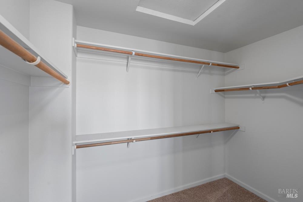 Detail Gallery Image 24 of 39 For 8011 Mammoth Dr, Rohnert Park,  CA 94928 - 3 Beds | 2/1 Baths