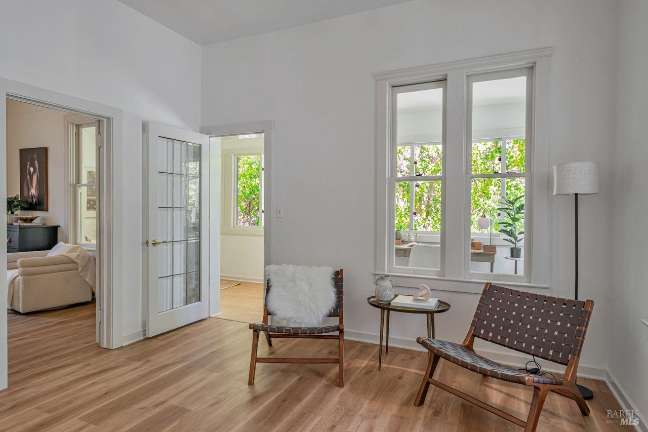 Detail Gallery Image 9 of 27 For 105 Bayview St, San Rafael,  CA 94901 - 3 Beds | 2 Baths