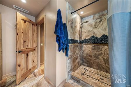 Detail Gallery Image 33 of 72 For 2894 Silverado St, Clearlake,  CA 95424 - 3 Beds | 2/1 Baths