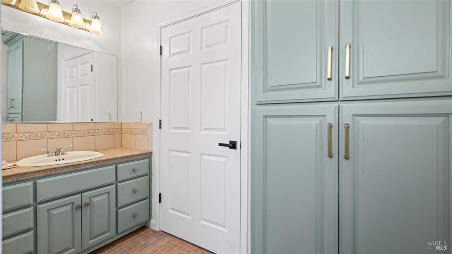 Detail Gallery Image 21 of 75 For 1308 Amador St, Vallejo,  CA 94590 - 3 Beds | 2 Baths