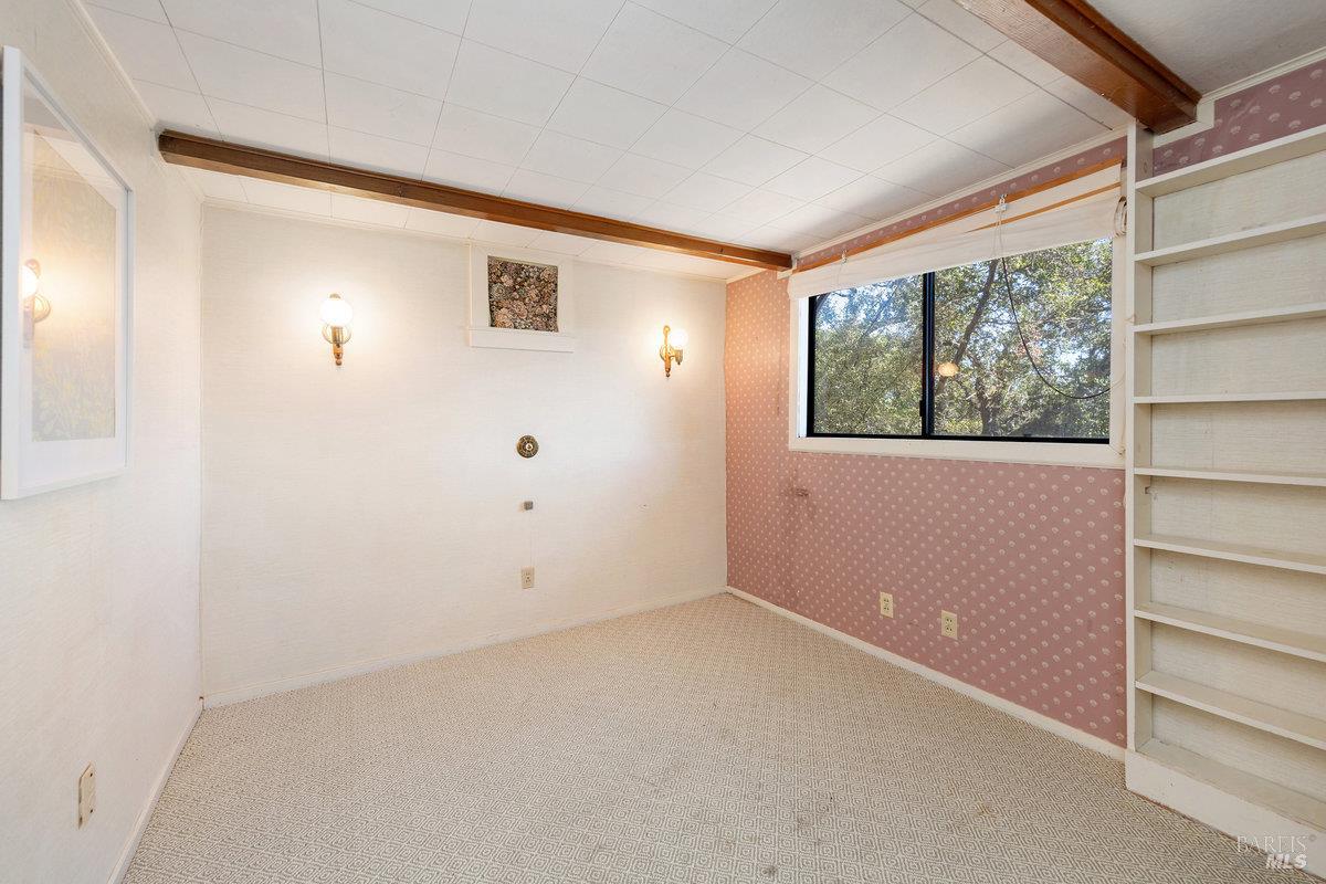 Detail Gallery Image 27 of 73 For 445 Scenic Ave, San Anselmo,  CA 94960 - 2 Beds | 2 Baths