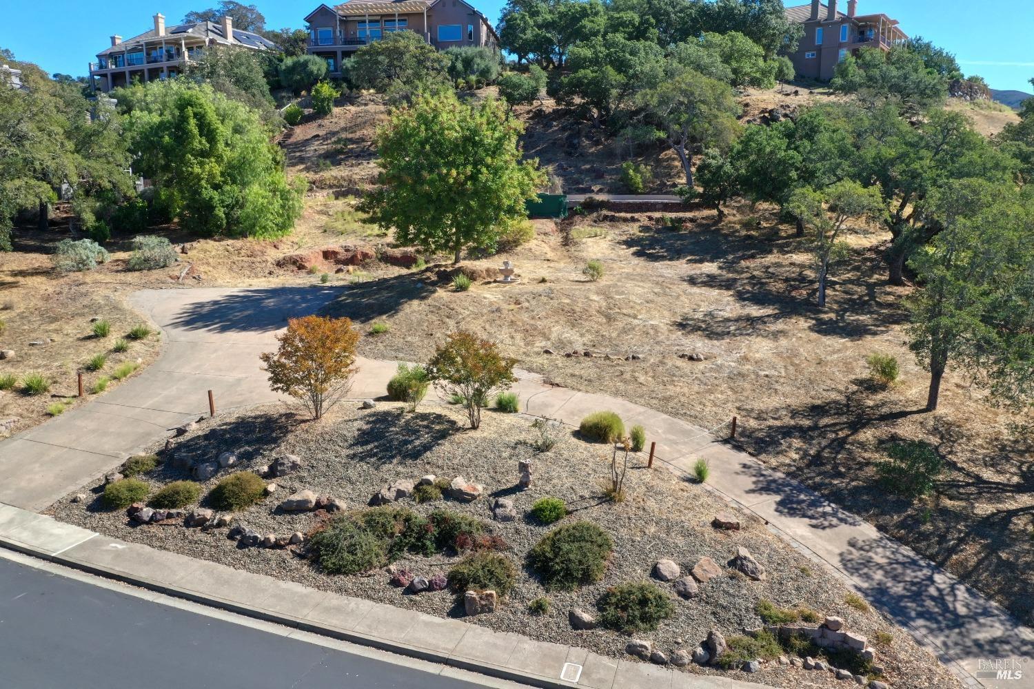 Detail Gallery Image 4 of 44 For 1166 Castle Oaks Dr, Napa,  CA 94558 - – Beds | – Baths