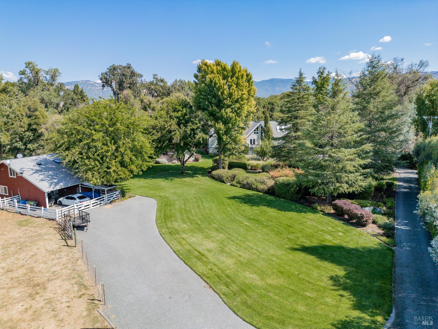 Detail Gallery Image 69 of 86 For 8301 West Side Potter Valley Rd, Potter Valley,  CA 95469 - 2 Beds | 3 Baths