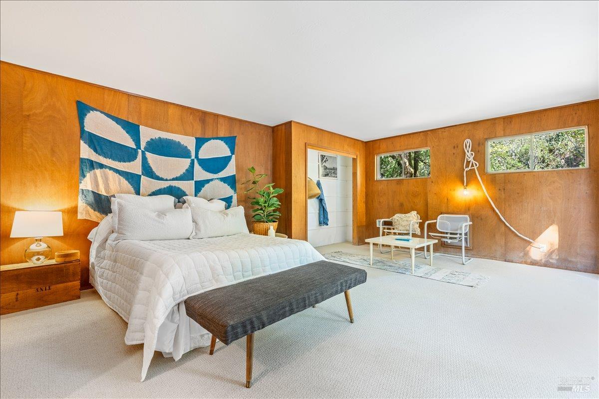 Detail Gallery Image 17 of 24 For 84 Canyon Rd, Fairfax,  CA 94930 - 3 Beds | 1 Baths