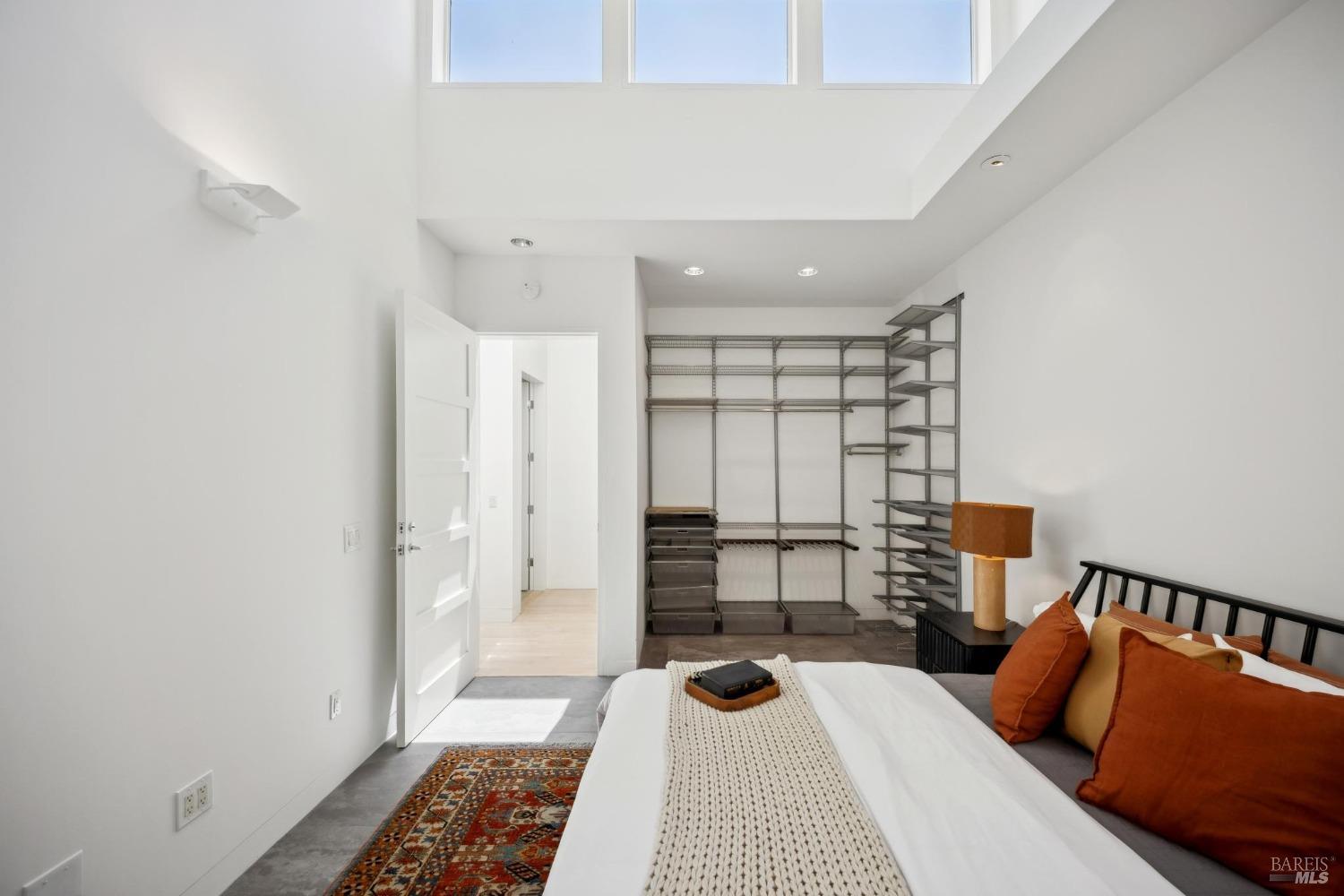 Detail Gallery Image 20 of 43 For 325 via La Cumbre Unkn, Greenbrae,  CA 94904 - 3 Beds | 3/1 Baths