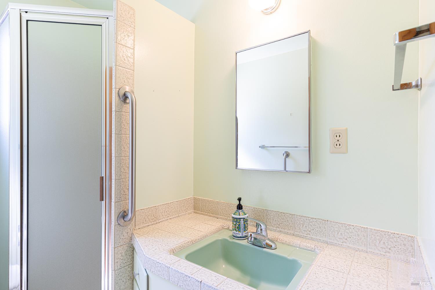 Detail Gallery Image 21 of 38 For 1016 Mccormick Ln, Napa,  CA 94558 - 4 Beds | 2 Baths