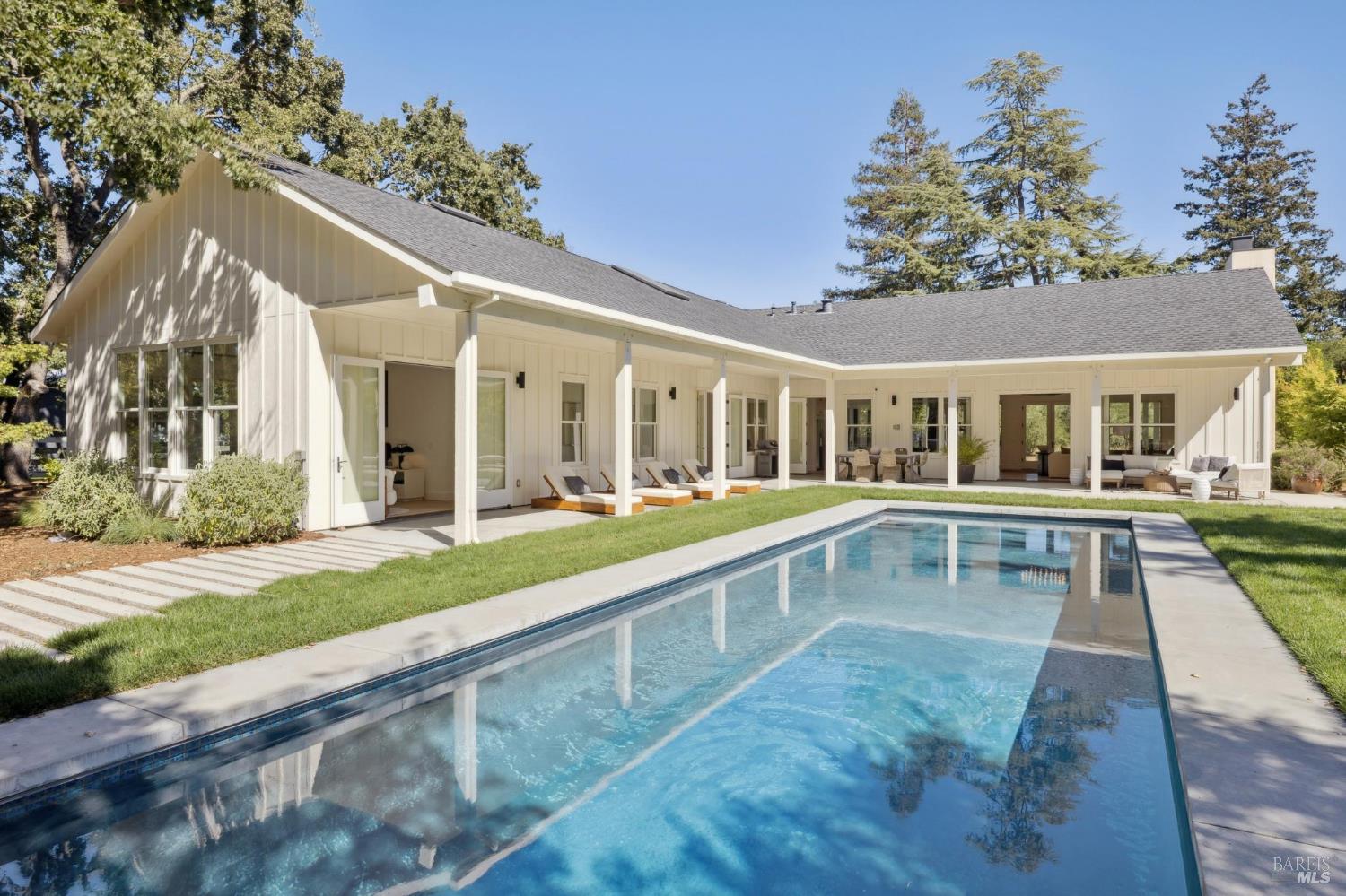 Detail Gallery Image 59 of 96 For 20685 5th St, Sonoma,  CA 95476 - 3 Beds | 3/1 Baths