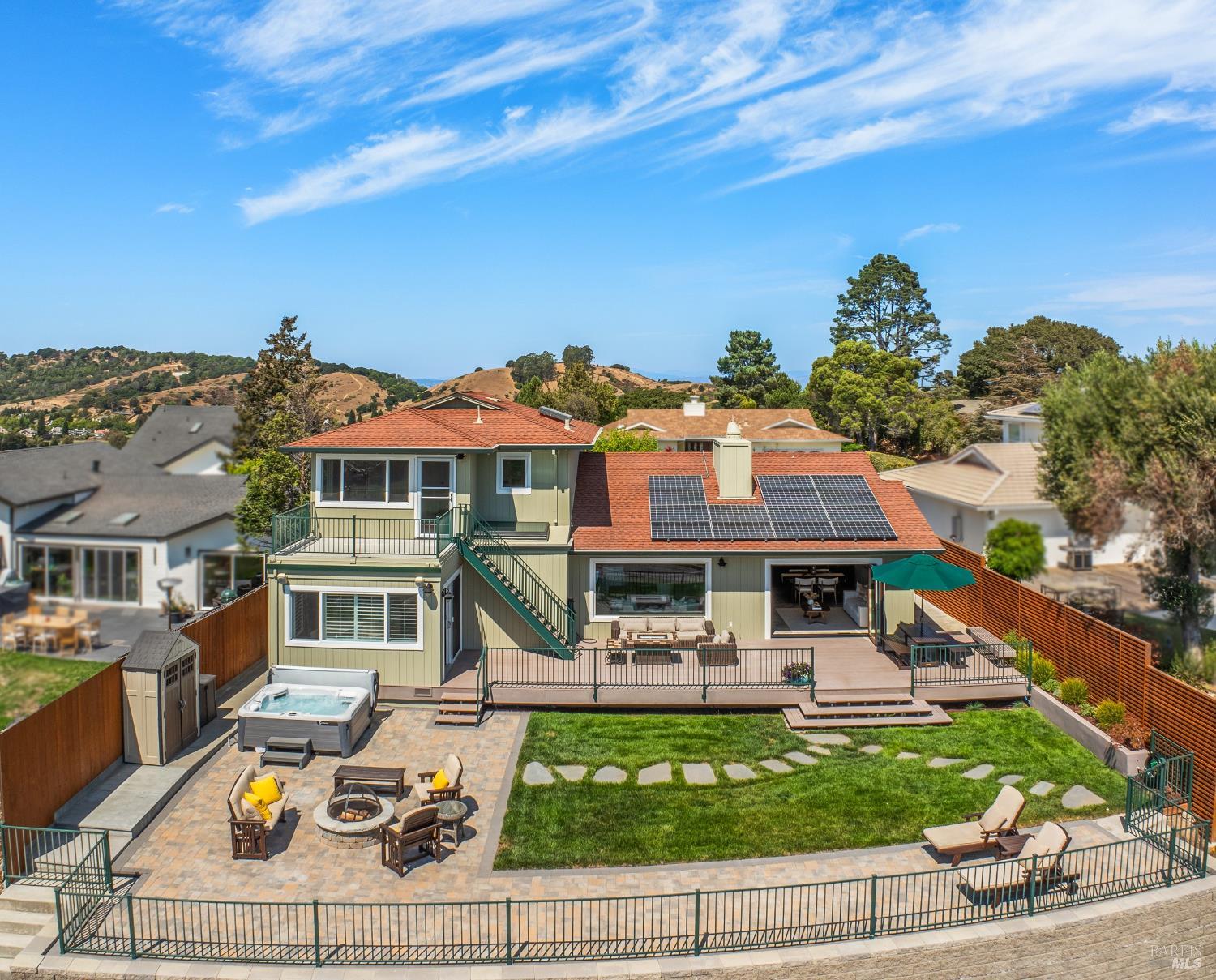 Detail Gallery Image 46 of 56 For 126 San Marino Dr, San Rafael,  CA 94901 - 5 Beds | 3/1 Baths