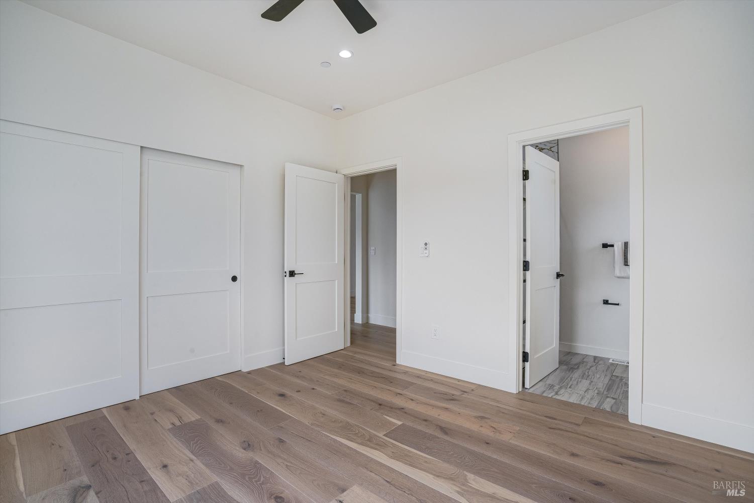 Detail Gallery Image 26 of 35 For 3511 Hanover Pl, Santa Rosa,  CA 95404 - 4 Beds | 3/1 Baths