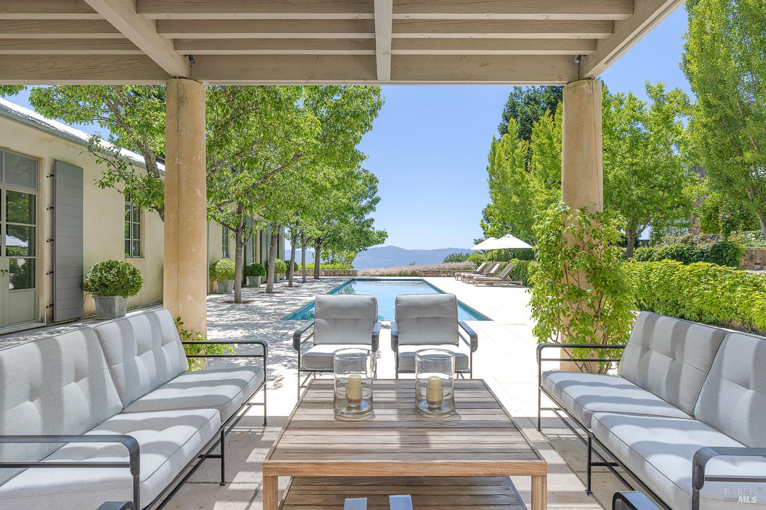 Detail Gallery Image 34 of 49 For 33 Hennessey Ridge Rd, Saint Helena,  CA 94574 - 4 Beds | 4/1 Baths