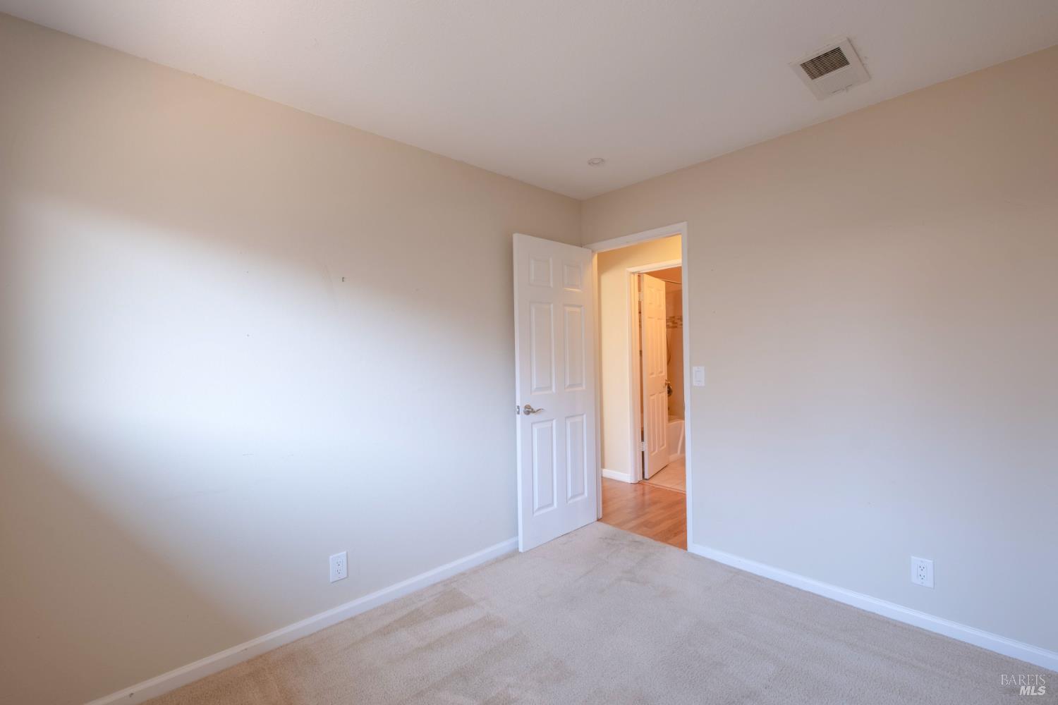 Detail Gallery Image 21 of 29 For 1634 Severus Dr, Vallejo,  CA 94589 - 4 Beds | 2 Baths