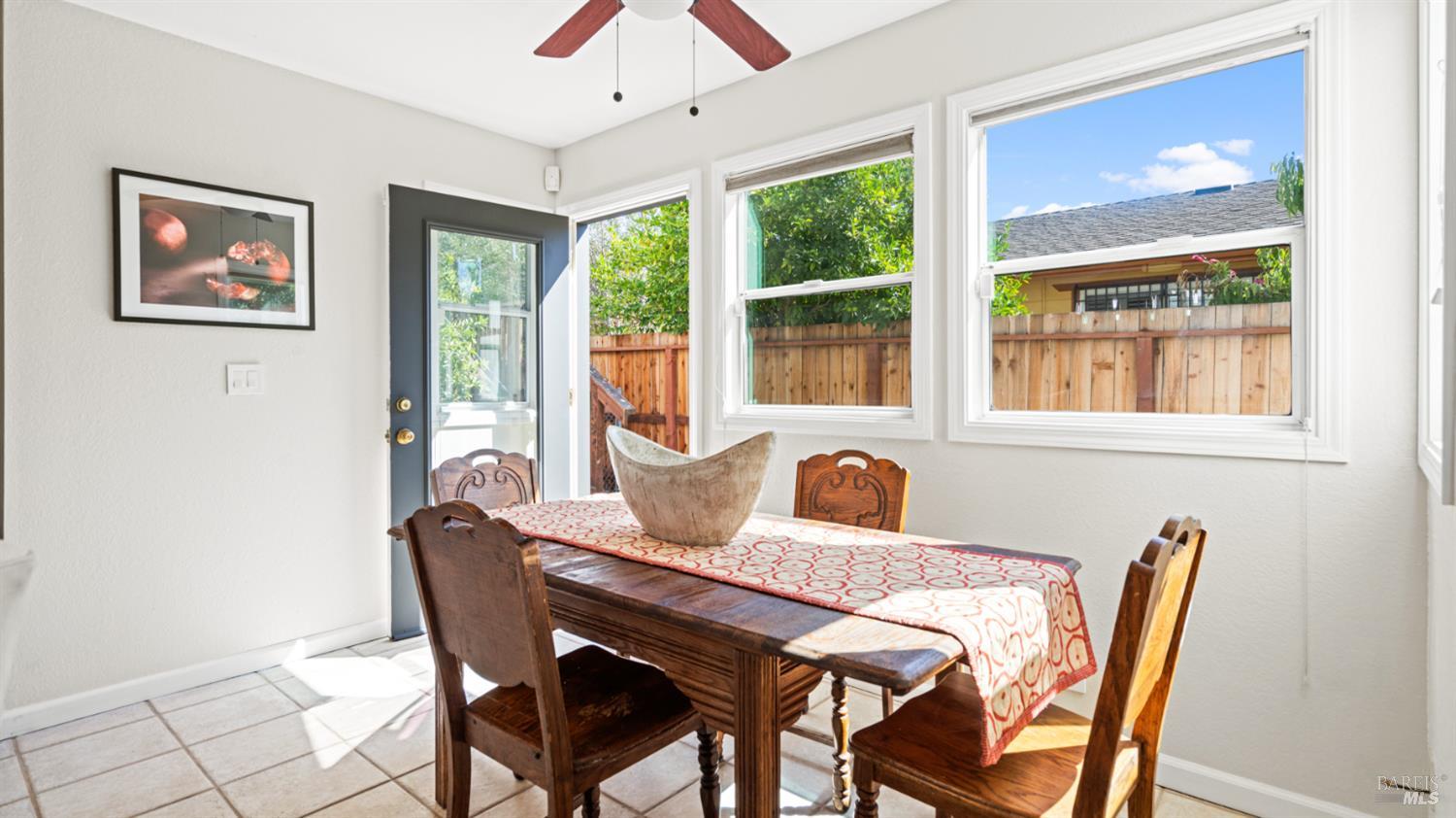 Detail Gallery Image 14 of 75 For 1308 Amador St, Vallejo,  CA 94590 - 3 Beds | 2 Baths