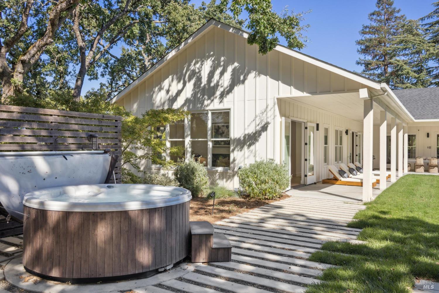 Detail Gallery Image 62 of 96 For 20685 5th St, Sonoma,  CA 95476 - 3 Beds | 3/1 Baths
