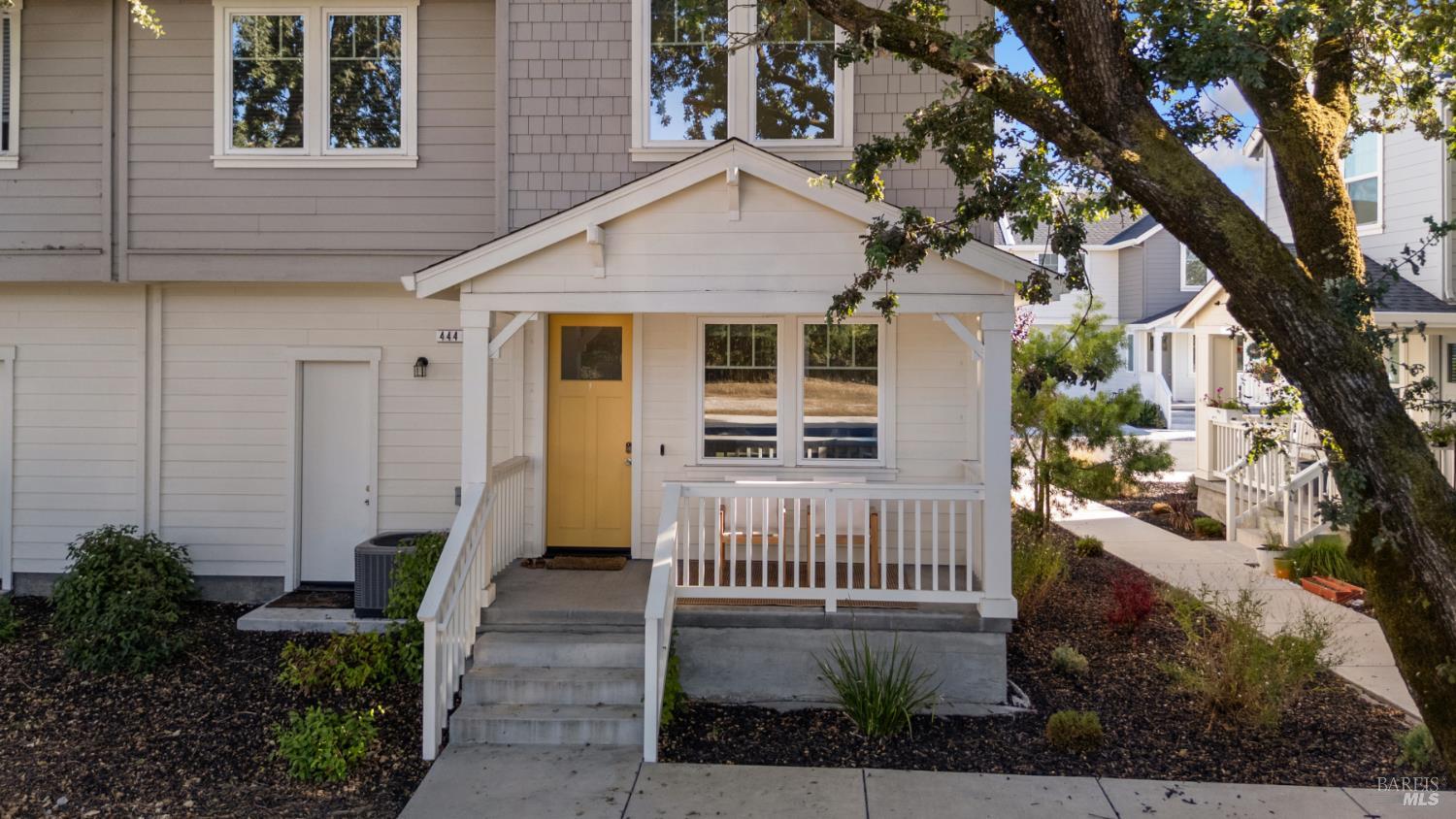 Detail Gallery Image 2 of 28 For 444 Pueblo Bonito Pl, Santa Rosa,  CA 95407 - 3 Beds | 2/1 Baths