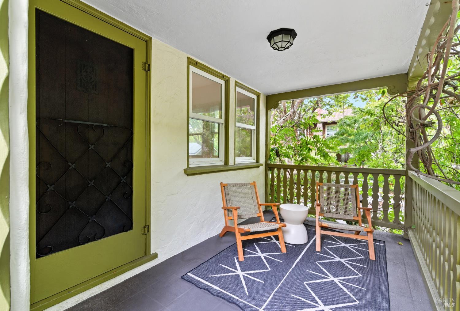 Detail Gallery Image 4 of 21 For 135 H St, San Rafael,  CA 94901 - 3 Beds | 2 Baths