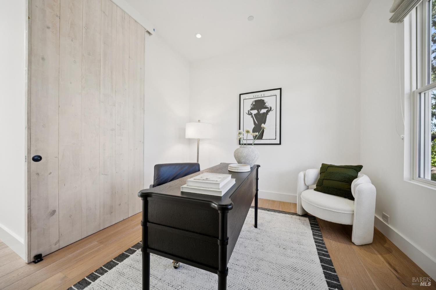 Detail Gallery Image 35 of 96 For 20685 5th St, Sonoma,  CA 95476 - 3 Beds | 3/1 Baths