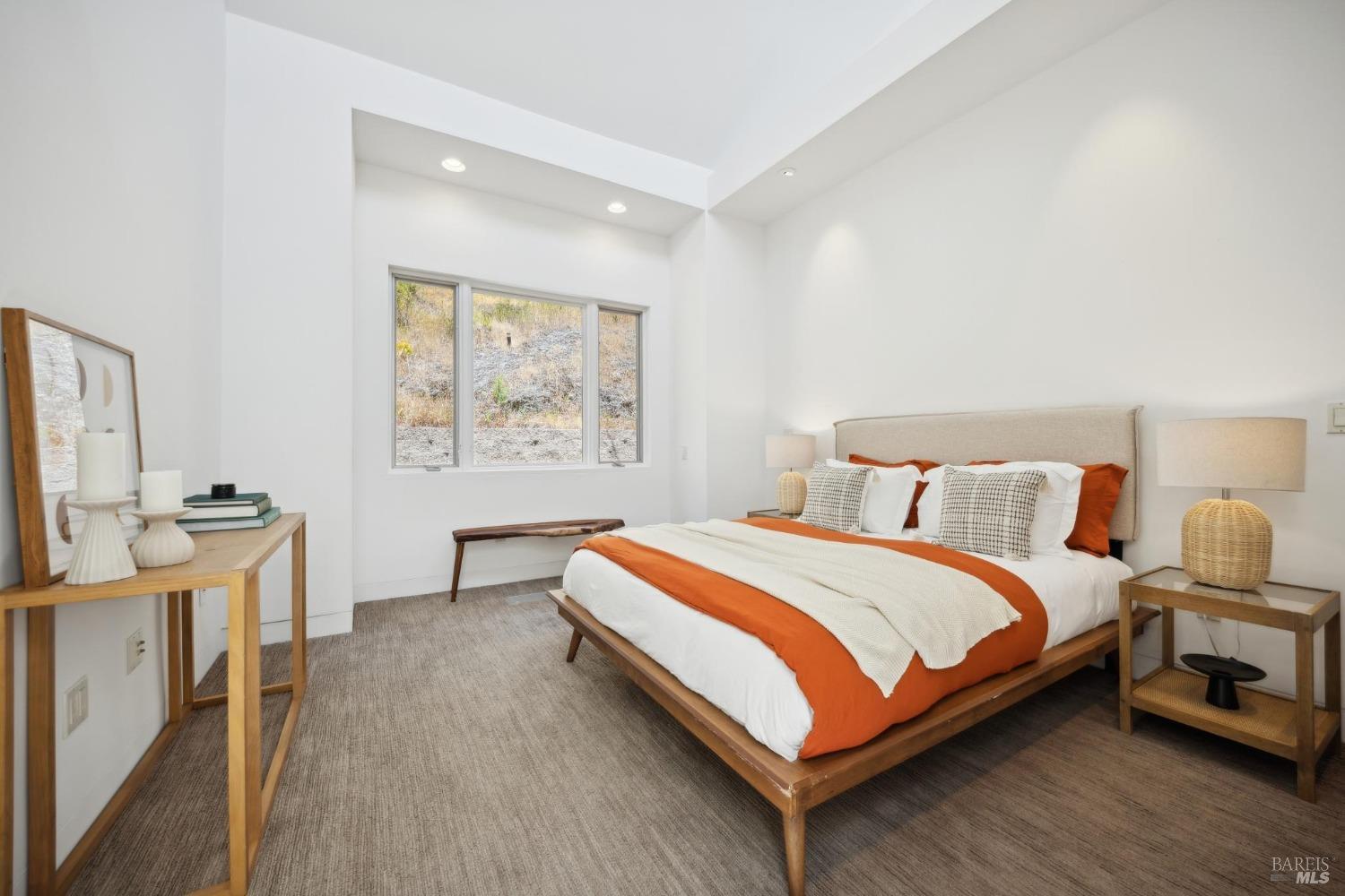 Detail Gallery Image 24 of 43 For 325 via La Cumbre Unkn, Greenbrae,  CA 94904 - 3 Beds | 3/1 Baths