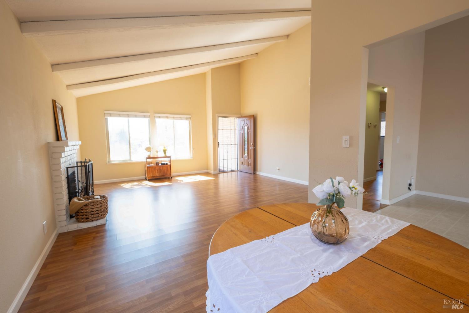Detail Gallery Image 7 of 29 For 1634 Severus Dr, Vallejo,  CA 94589 - 4 Beds | 2 Baths