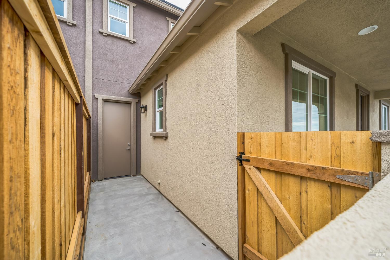 Detail Gallery Image 22 of 46 For 2341 Serenity Dr, Rio Vista,  CA 94571 - 3 Beds | 2/1 Baths