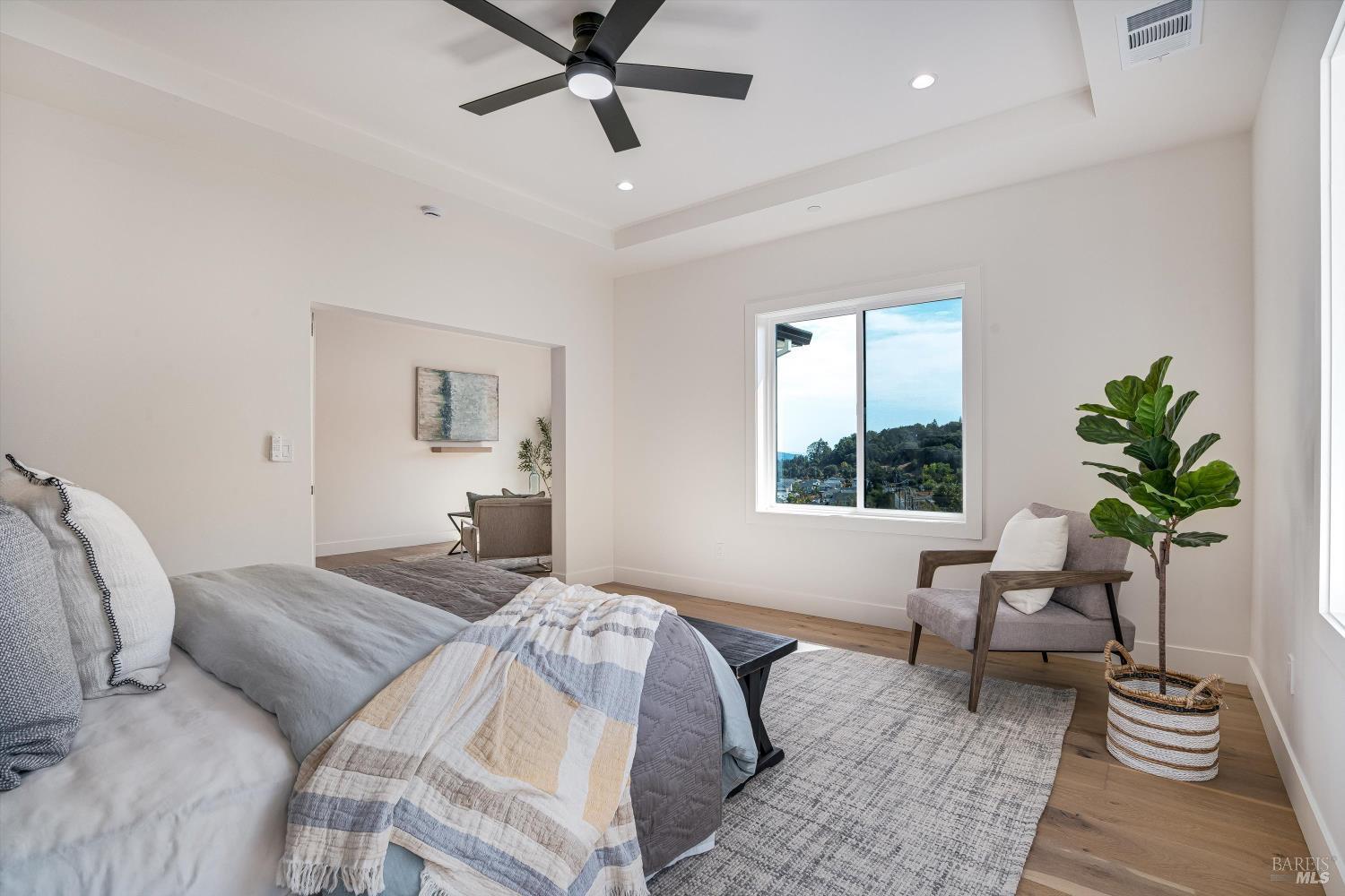 Detail Gallery Image 15 of 35 For 3511 Hanover Pl, Santa Rosa,  CA 95404 - 4 Beds | 3/1 Baths