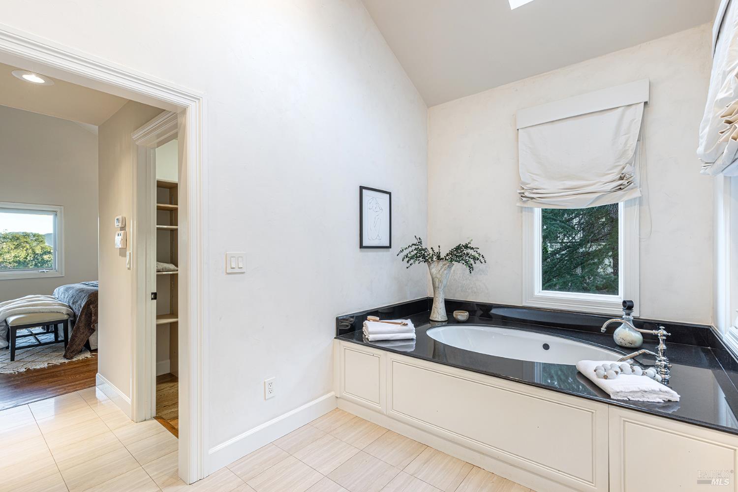 Detail Gallery Image 54 of 72 For 145 Canyon Ct, Napa,  CA 94558 - 5 Beds | 4/1 Baths