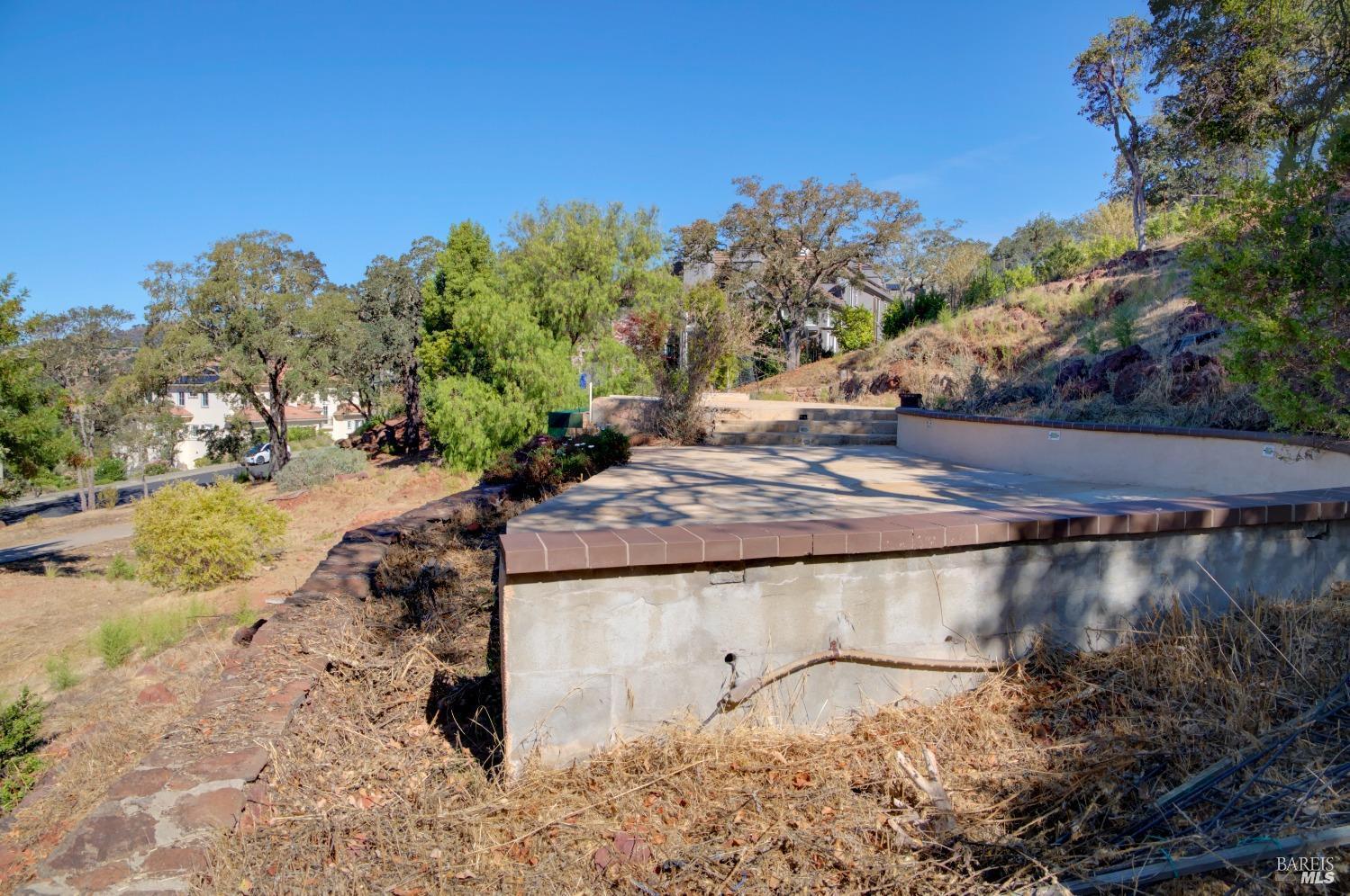 Detail Gallery Image 34 of 44 For 1166 Castle Oaks Dr, Napa,  CA 94558 - – Beds | – Baths
