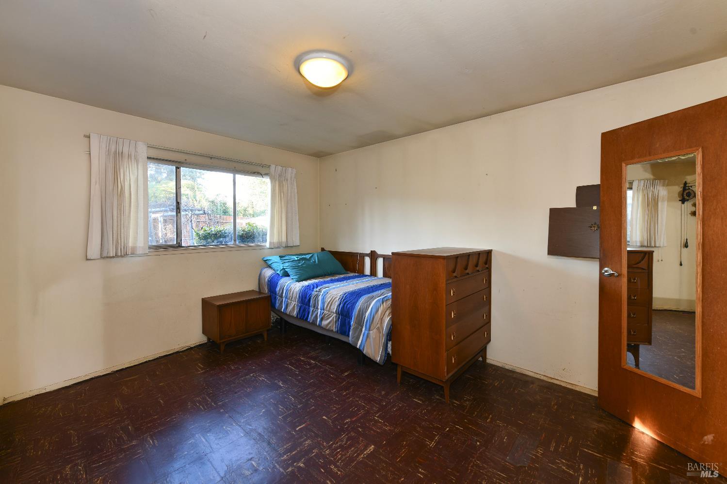 Detail Gallery Image 11 of 27 For 3520 Beckworth Dr, Napa,  CA 94558 - 3 Beds | 2 Baths