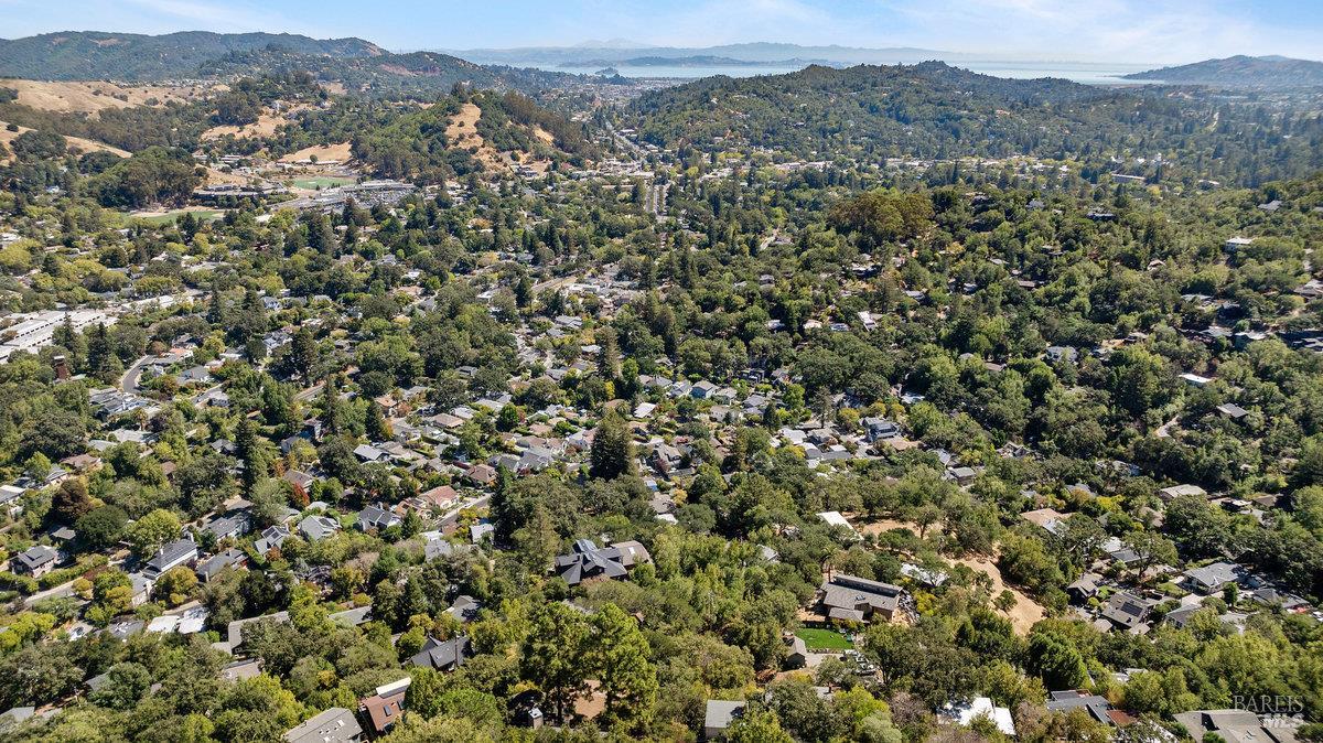 Detail Gallery Image 49 of 73 For 445 Scenic Ave, San Anselmo,  CA 94960 - 2 Beds | 2 Baths