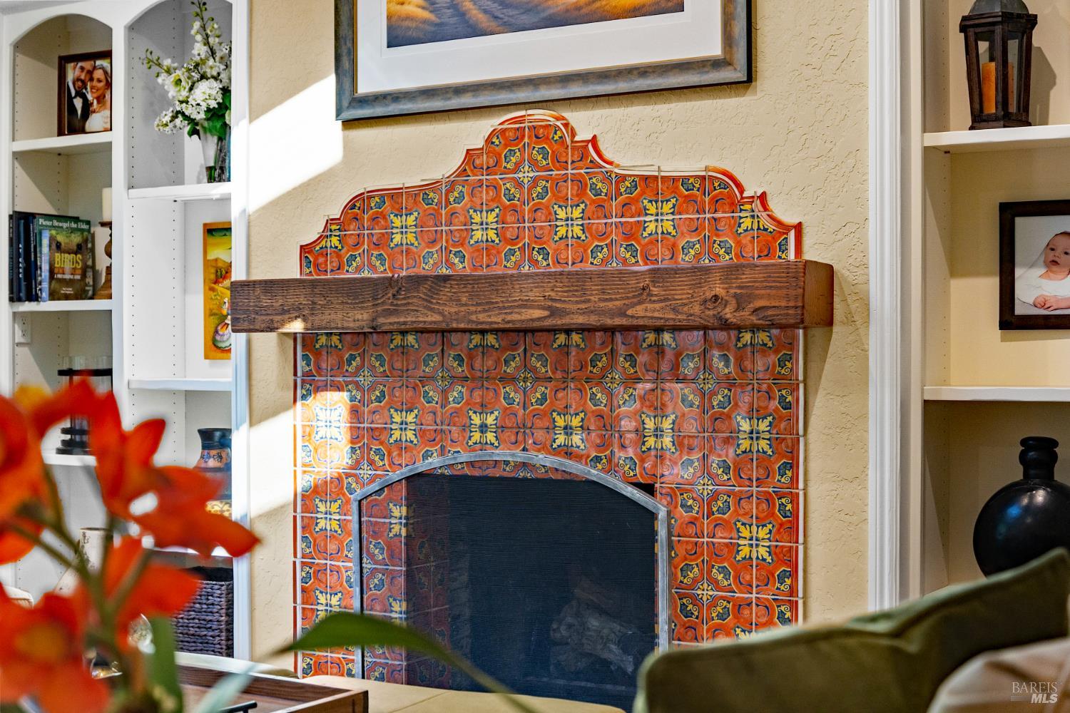 Detail Gallery Image 7 of 44 For 260 Clorinda Ave, San Rafael,  CA 94901 - 4 Beds | 3 Baths