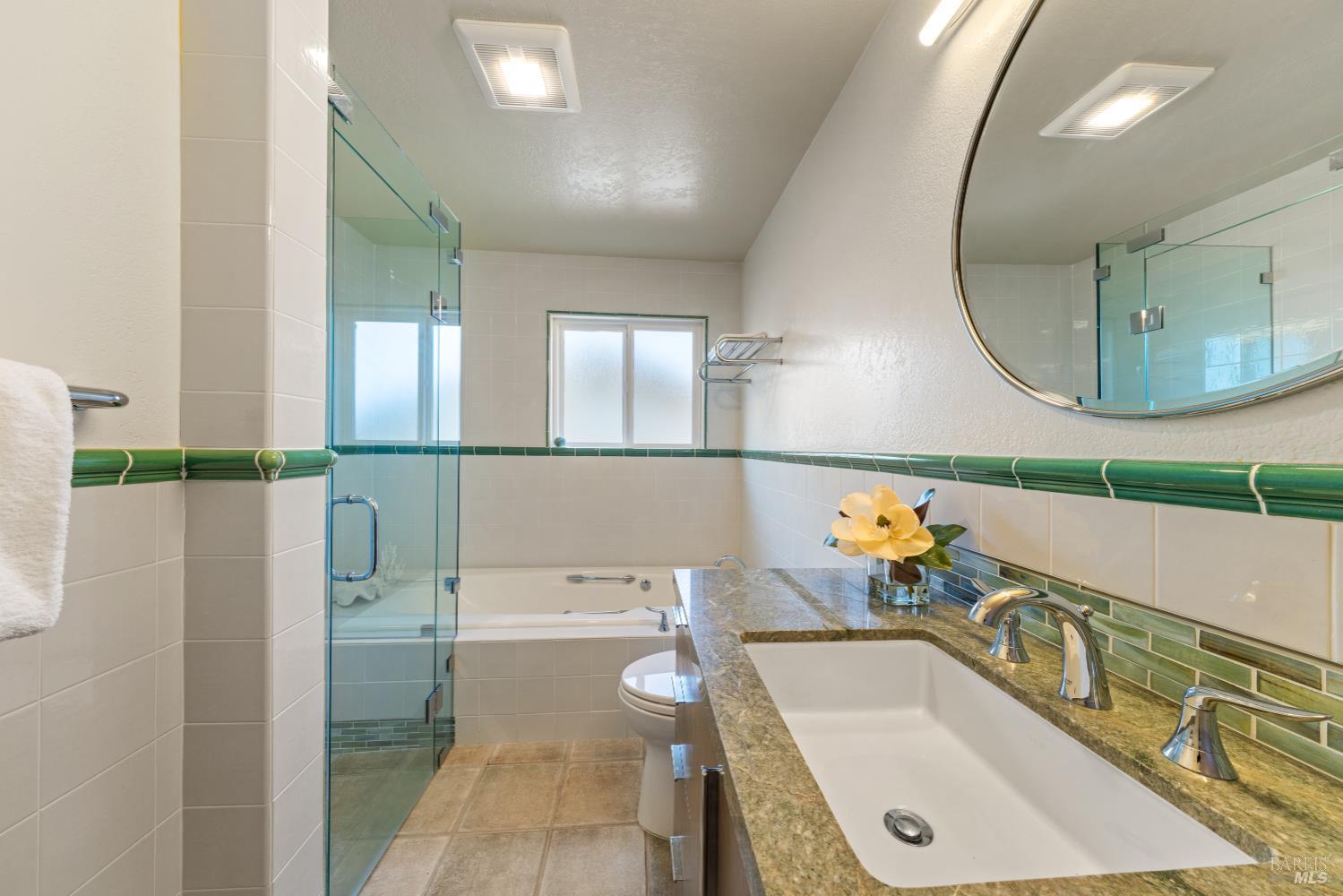 Detail Gallery Image 30 of 56 For 126 San Marino Dr, San Rafael,  CA 94901 - 5 Beds | 3/1 Baths