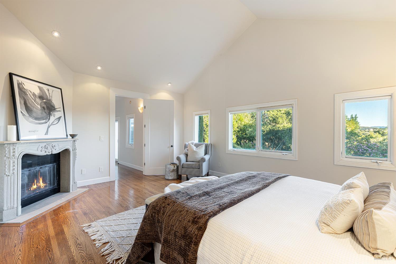 Detail Gallery Image 50 of 72 For 145 Canyon Ct, Napa,  CA 94558 - 5 Beds | 4/1 Baths