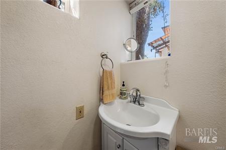 Detail Gallery Image 59 of 72 For 2894 Silverado St, Clearlake,  CA 95424 - 3 Beds | 2/1 Baths
