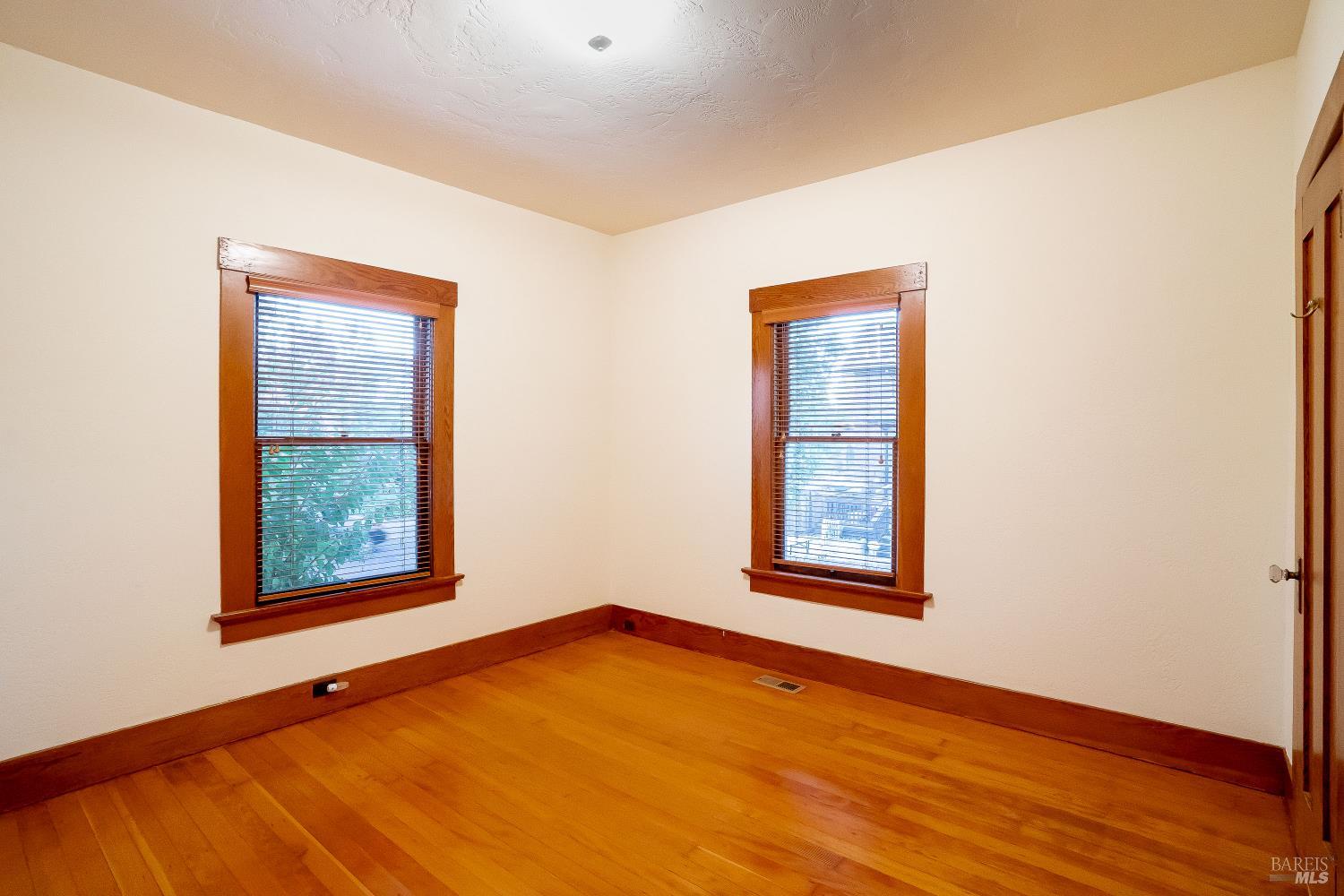 Detail Gallery Image 43 of 76 For 362 Jefferson St, Napa,  CA 94559 - 2 Beds | 2 Baths