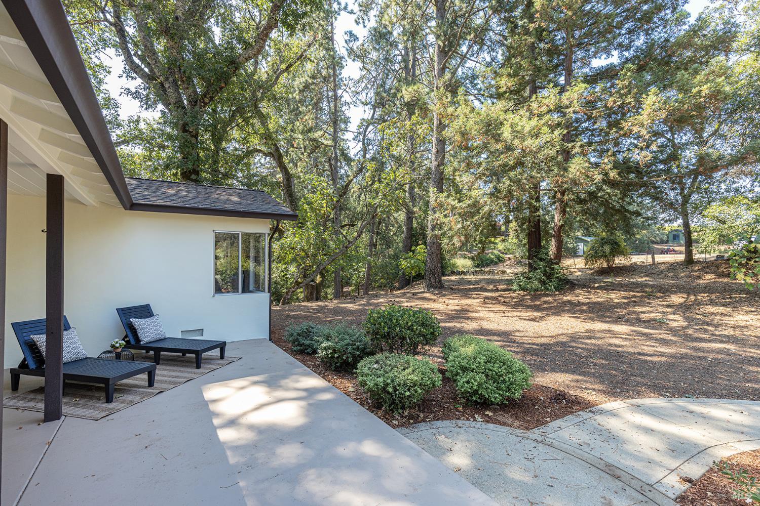 Detail Gallery Image 7 of 54 For 525 Keyes Ave, Angwin,  CA 94508 - 3 Beds | 2 Baths
