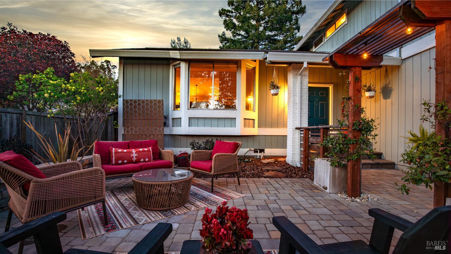Detail Gallery Image 66 of 73 For 5270 Arnica Way, Santa Rosa,  CA 95403 - 4 Beds | 2/1 Baths