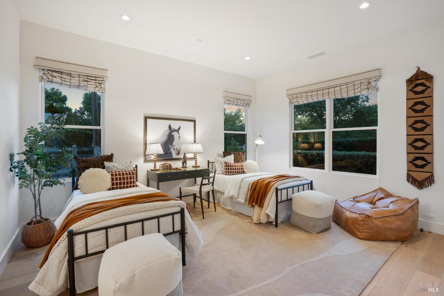 Detail Gallery Image 81 of 96 For 20685 5th St, Sonoma,  CA 95476 - 3 Beds | 3/1 Baths