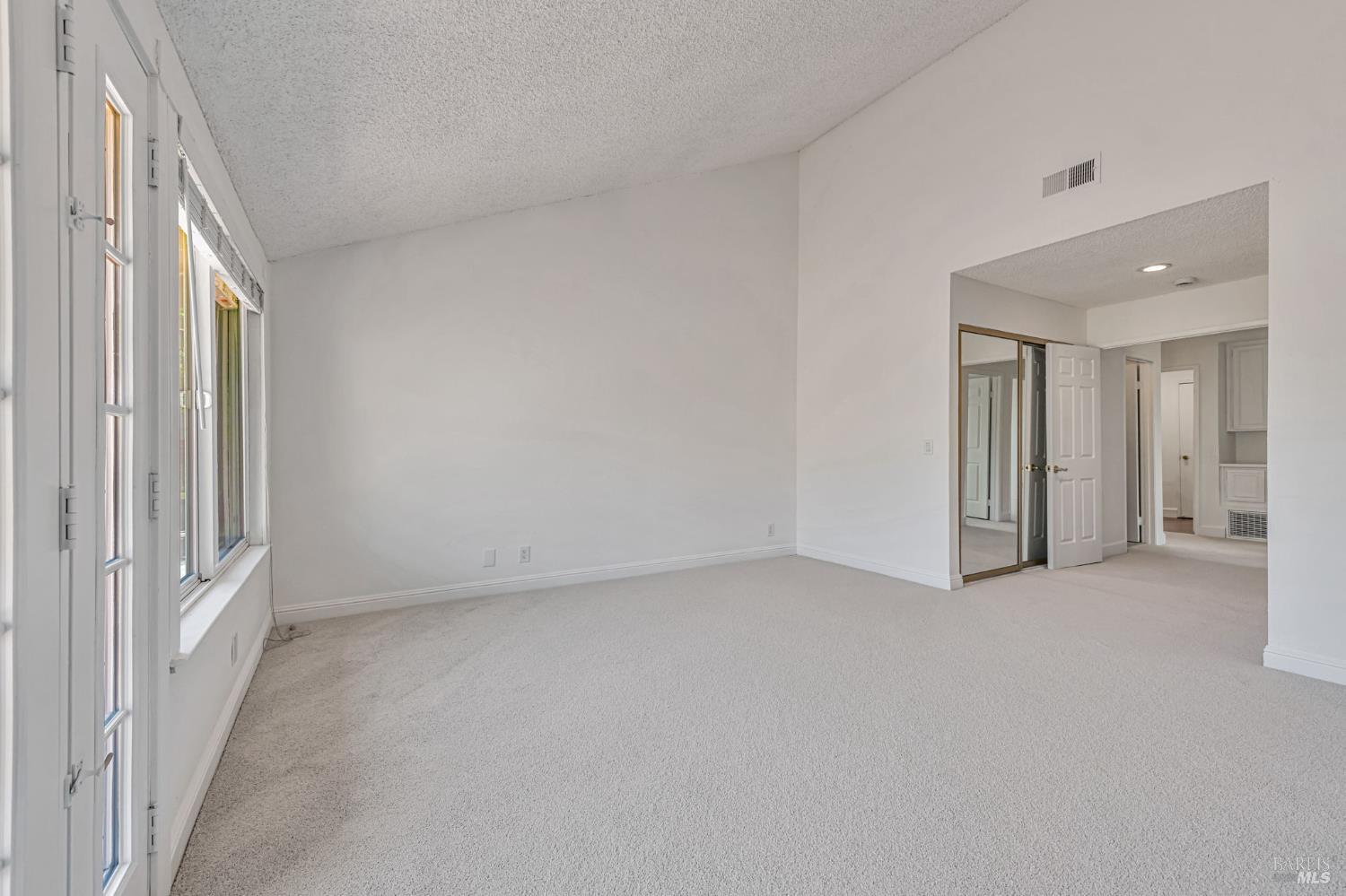 Detail Gallery Image 23 of 31 For 107 Partridge Dr, Novato,  CA 94945 - 3 Beds | 2 Baths
