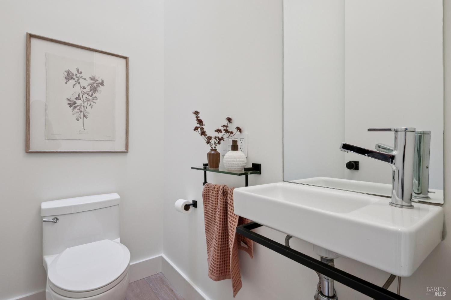 Detail Gallery Image 48 of 96 For 20685 5th St, Sonoma,  CA 95476 - 3 Beds | 3/1 Baths