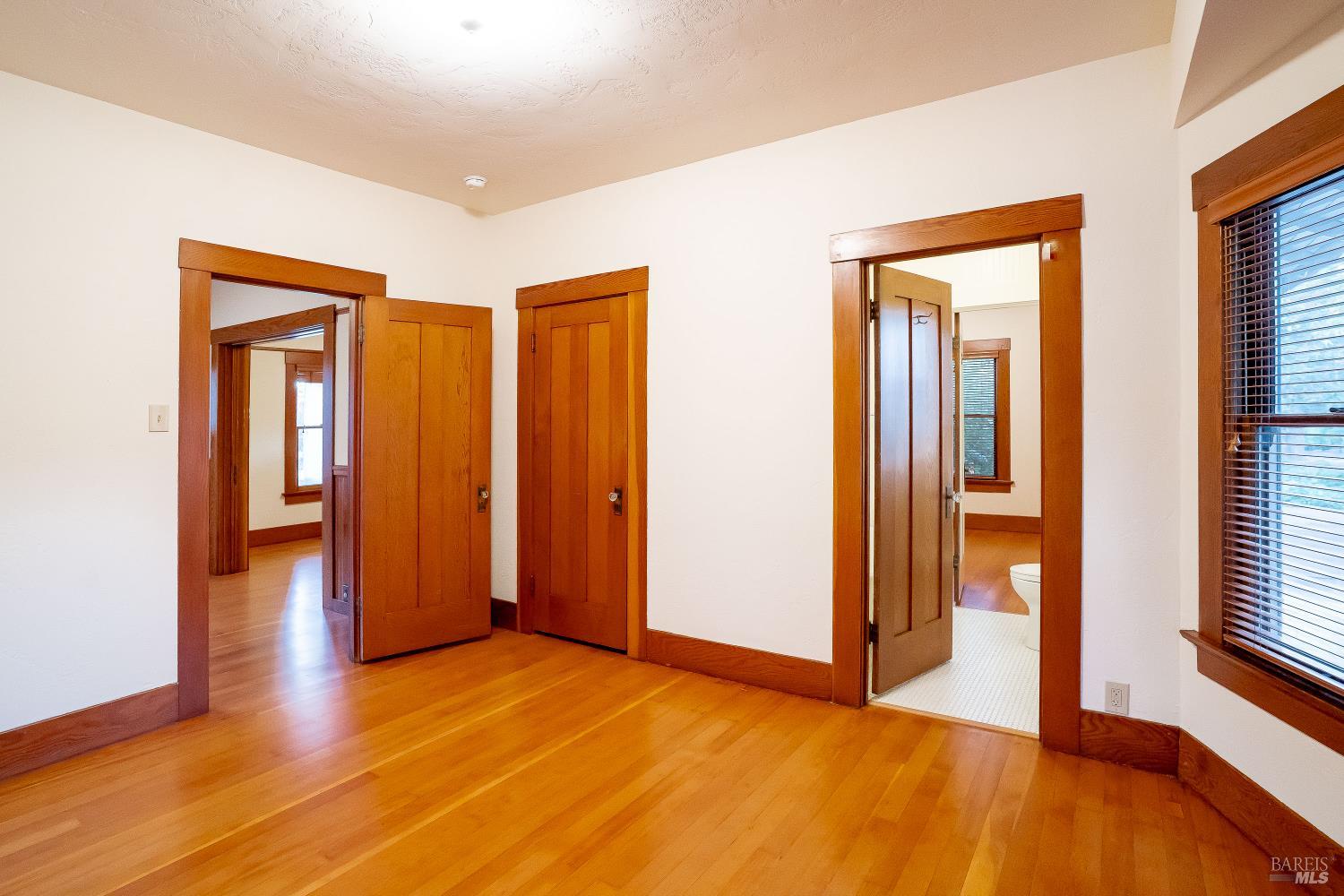 Detail Gallery Image 37 of 76 For 362 Jefferson St, Napa,  CA 94559 - 2 Beds | 2 Baths