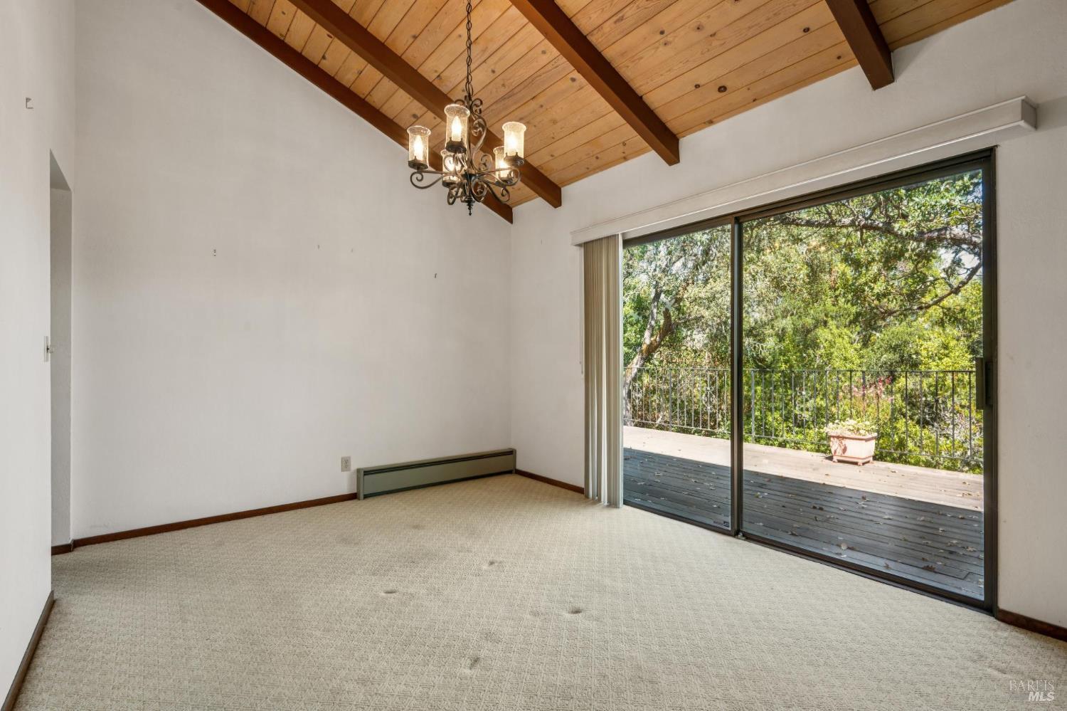 Detail Gallery Image 10 of 33 For 2175 London Ranch Rd, Glen Ellen,  CA 95442 - 2 Beds | 2 Baths