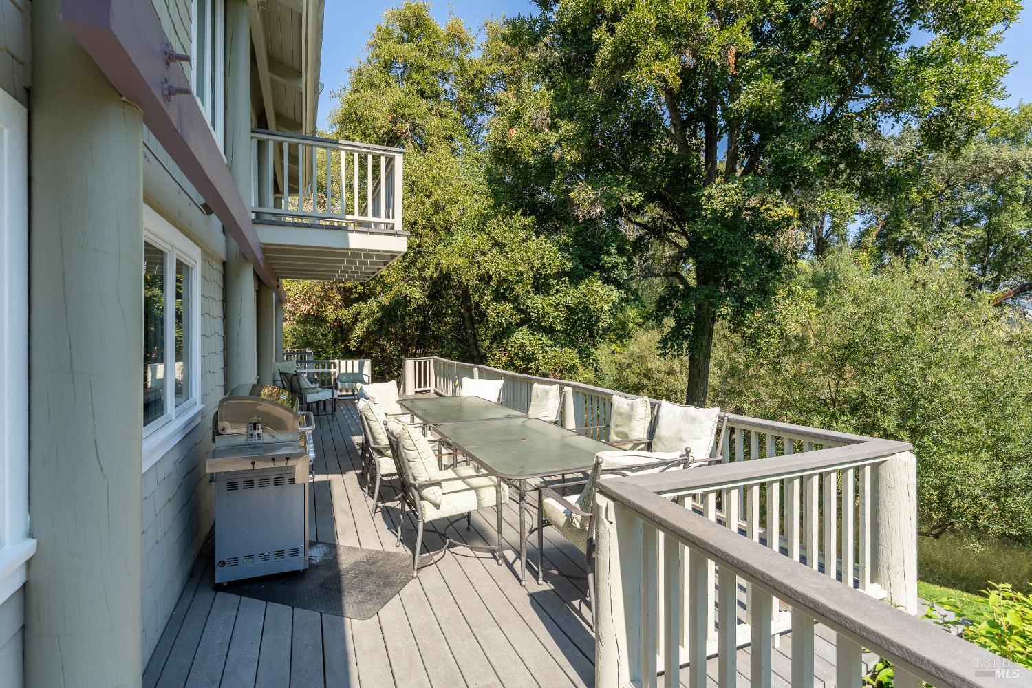 Detail Gallery Image 33 of 86 For 8301 West Side Potter Valley Rd, Potter Valley,  CA 95469 - 2 Beds | 3 Baths