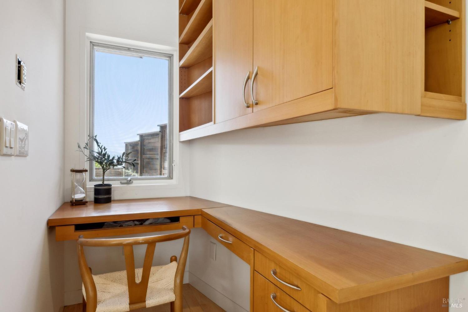 Detail Gallery Image 25 of 43 For 325 via La Cumbre Unkn, Greenbrae,  CA 94904 - 3 Beds | 3/1 Baths