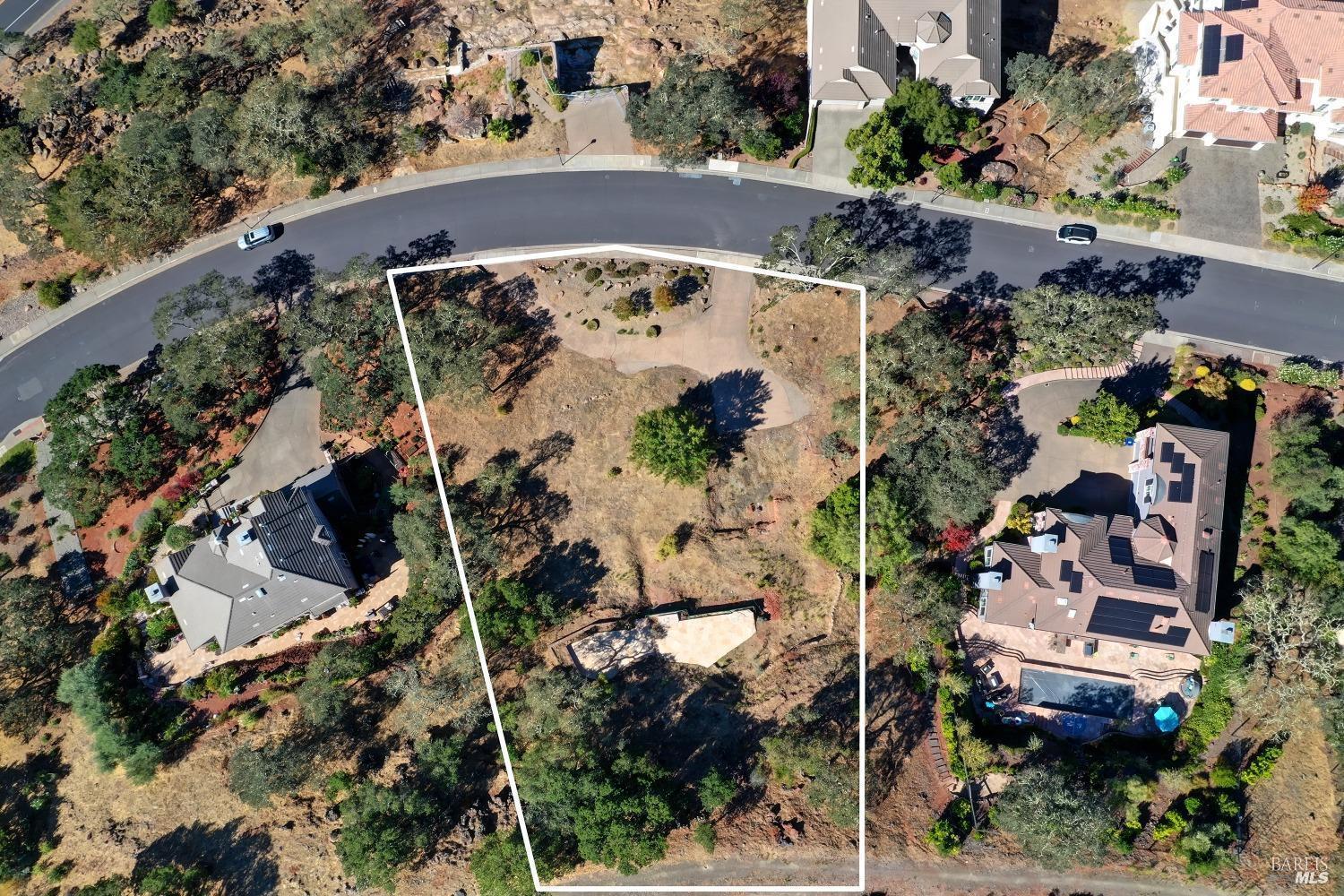 Detail Gallery Image 3 of 44 For 1166 Castle Oaks Dr, Napa,  CA 94558 - – Beds | – Baths
