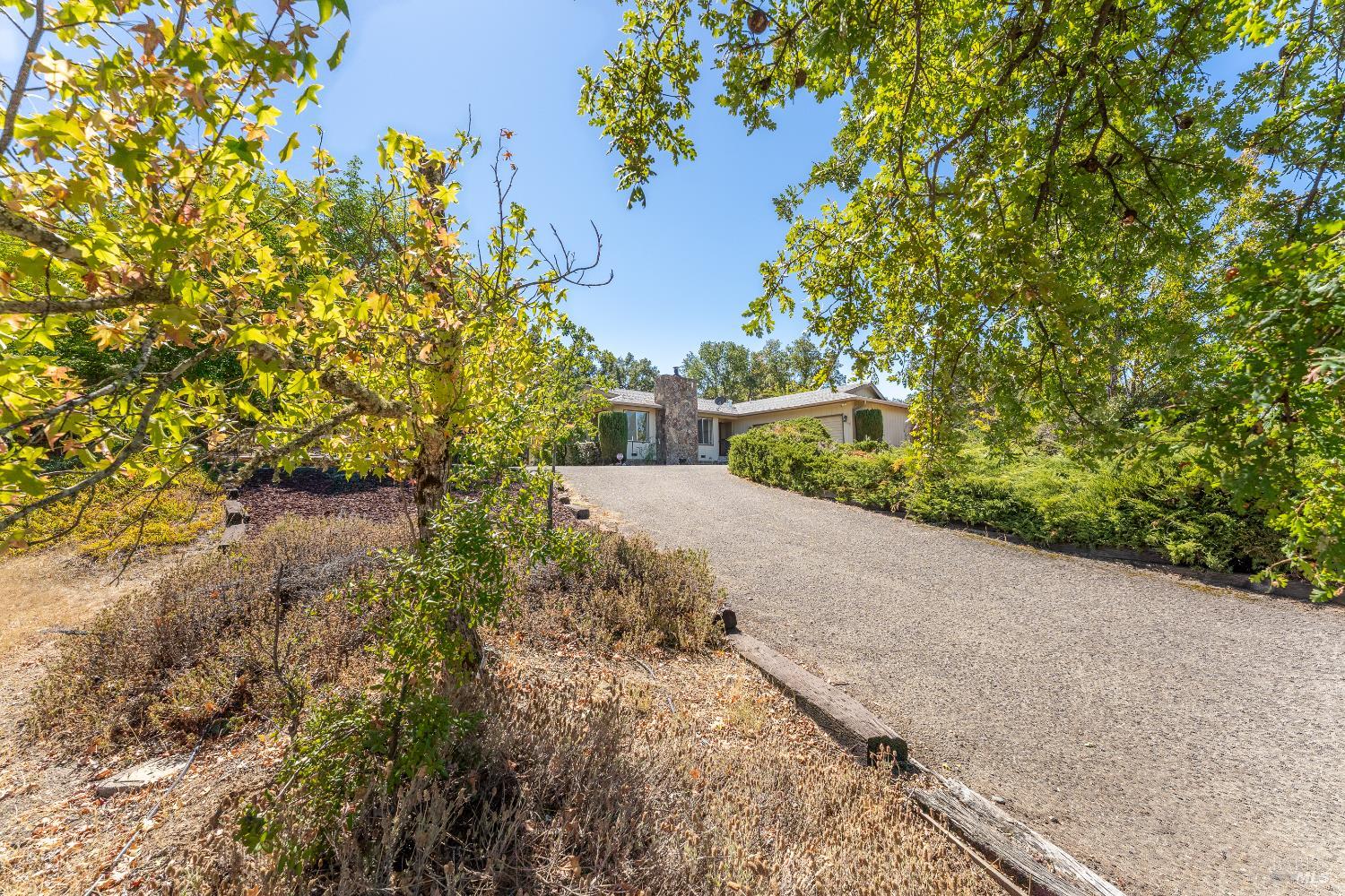 Detail Gallery Image 31 of 33 For 641 Blue Oak Dr, Ukiah,  CA 95482 - 4 Beds | 2 Baths
