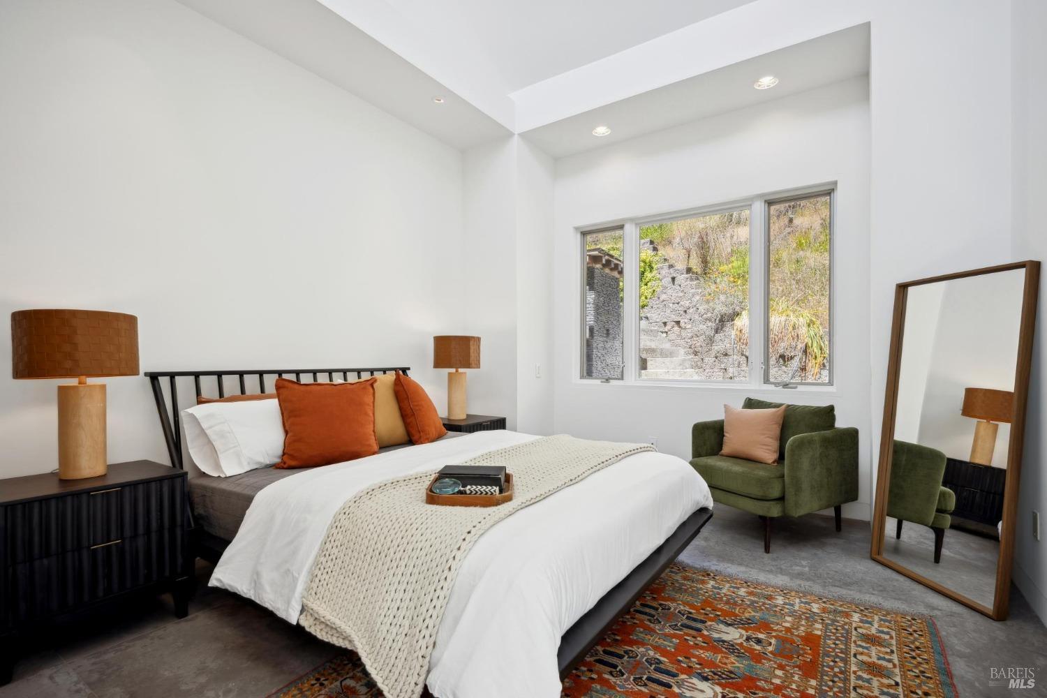 Detail Gallery Image 19 of 43 For 325 via La Cumbre Unkn, Greenbrae,  CA 94904 - 3 Beds | 3/1 Baths