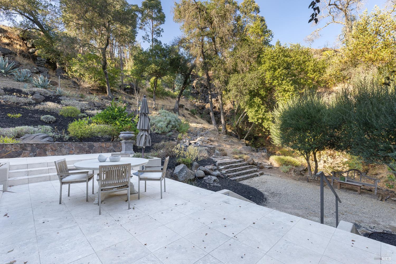 Detail Gallery Image 40 of 72 For 145 Canyon Ct, Napa,  CA 94558 - 5 Beds | 4/1 Baths