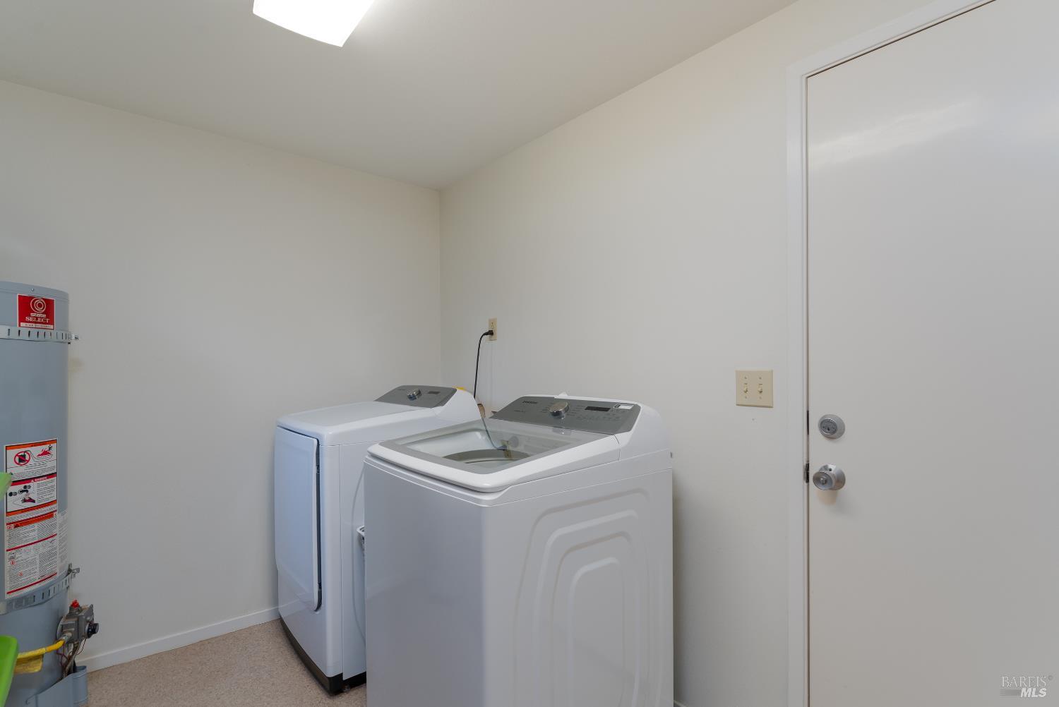 Detail Gallery Image 78 of 86 For 8301 West Side Potter Valley Rd, Potter Valley,  CA 95469 - 2 Beds | 3 Baths