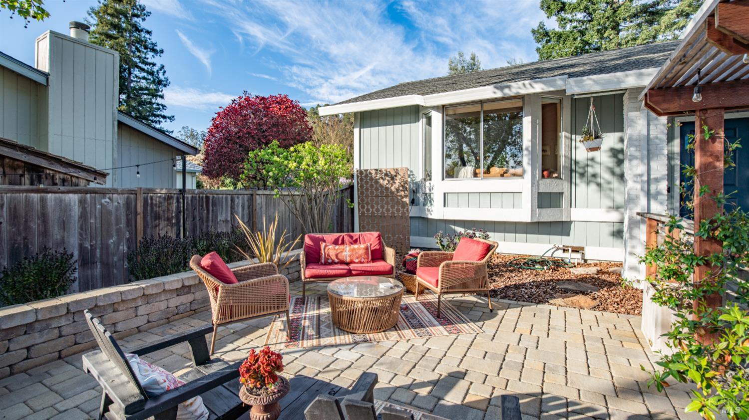 Detail Gallery Image 6 of 73 For 5270 Arnica Way, Santa Rosa,  CA 95403 - 4 Beds | 2/1 Baths