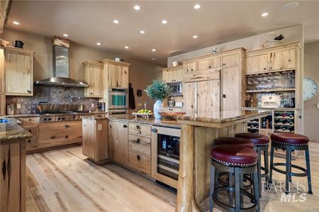 Detail Gallery Image 8 of 72 For 2894 Silverado St, Clearlake,  CA 95424 - 3 Beds | 2/1 Baths